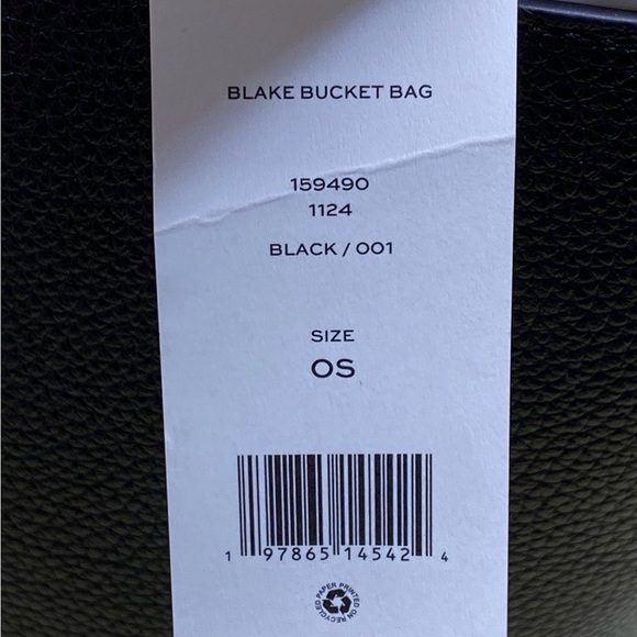 NWT Tory Burch Black Small Blake Bucket Bag and Britten Zip Card Case/Wallet Set - Picture 4 of 5